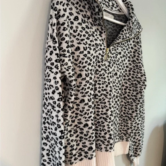 LOFT Black and White Cheetah Patterned Sweater - Picture 3 of 4